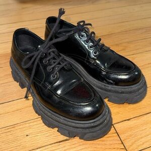 Steve Madden Black Leather Shoes